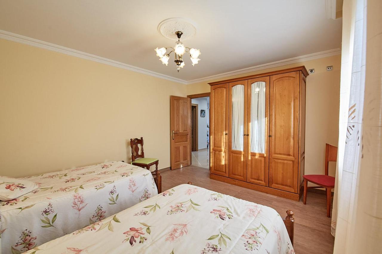 Alojamiento Extrahotelero Casa Ernestina Castillo  Экстерьер фото