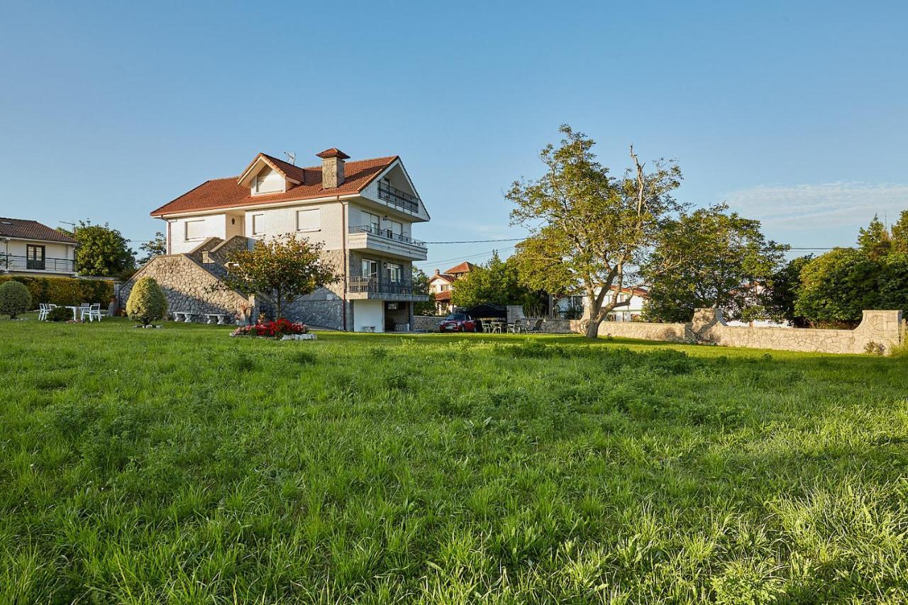 Alojamiento Extrahotelero Casa Ernestina Castillo  Экстерьер фото