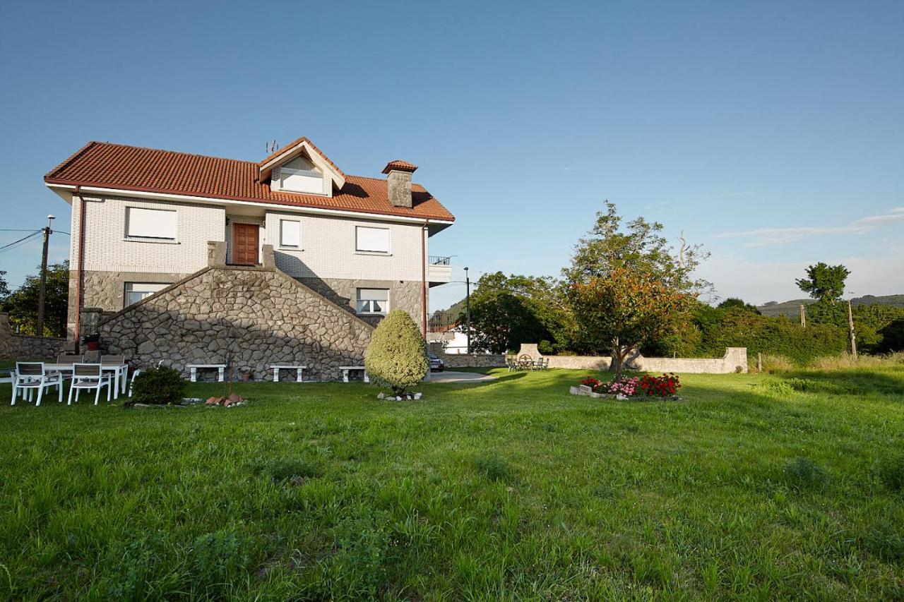 Alojamiento Extrahotelero Casa Ernestina Castillo  Экстерьер фото